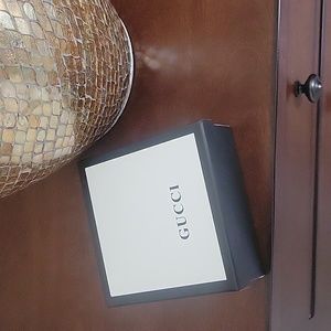 Gucci box